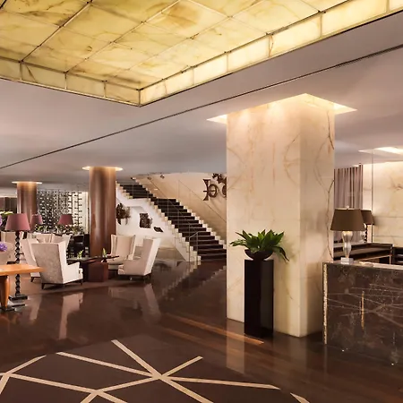 Hotel Sheraton &